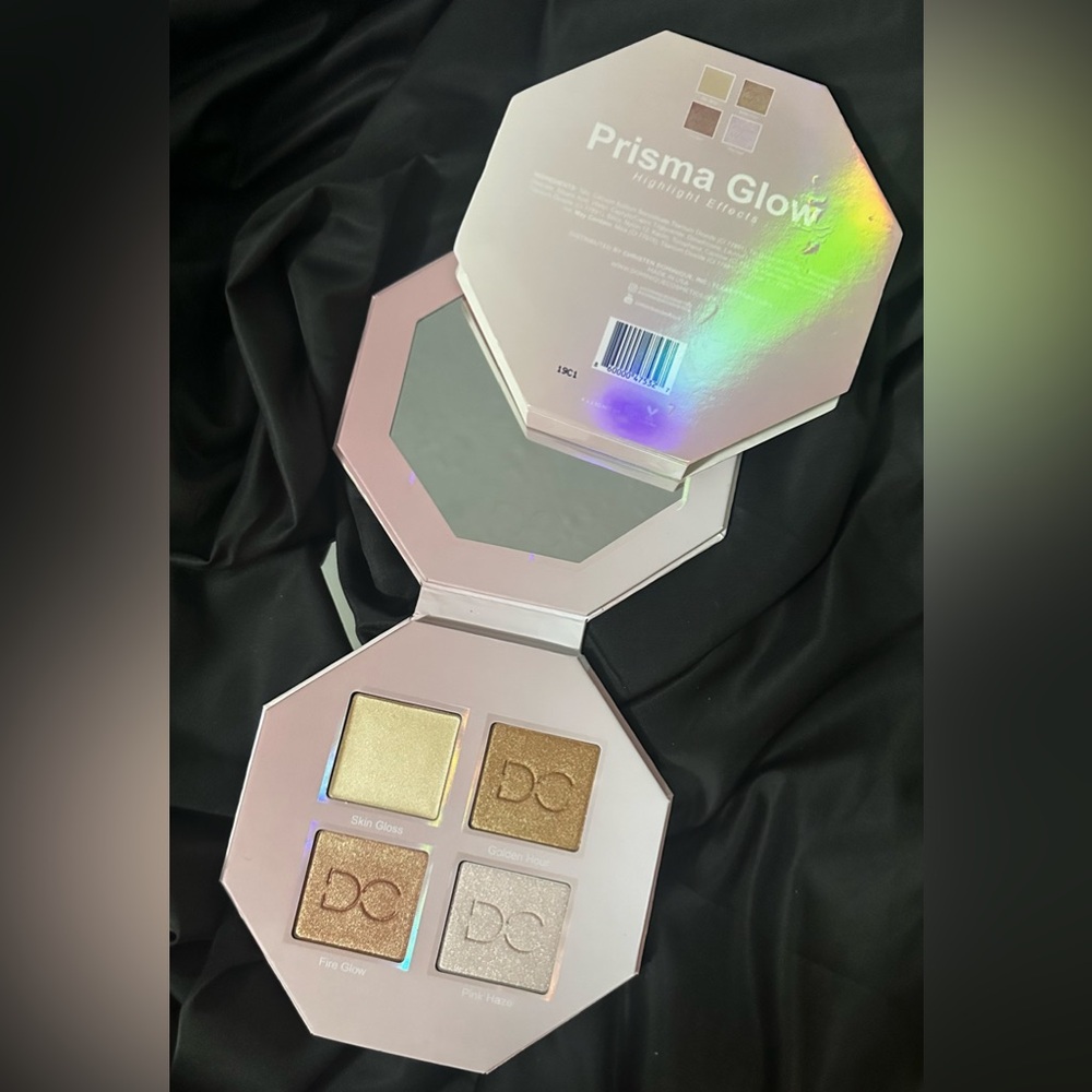 DOMINQUE COSMETICS PRISMA GLOW HIGHLIGHT EFFECTS PALETTE-BRAND NEW with Sleeve - Picture 4 of 16